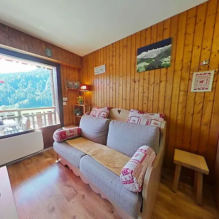 Agreable, Vue Montagne - 4 Pers. *