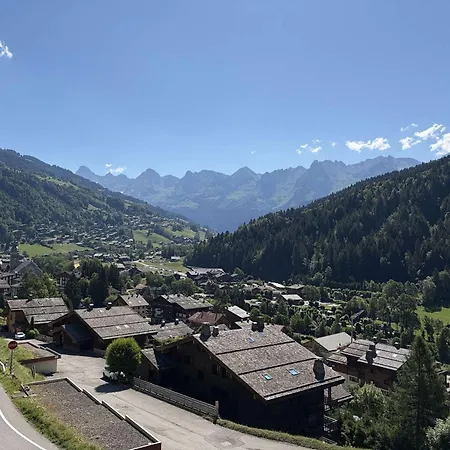 Agreable, Vue Montagne - 4 Pers. * Le Grand-Bornand